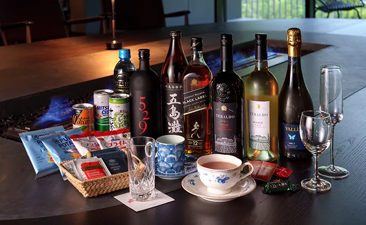 “STRINGS” A Salon Above the Clouds